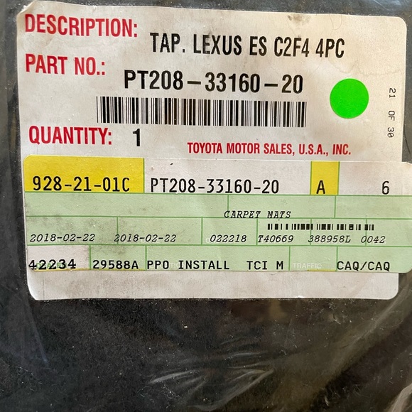 Lexus ES350 carpet foot mats new - Picture 2 of 2